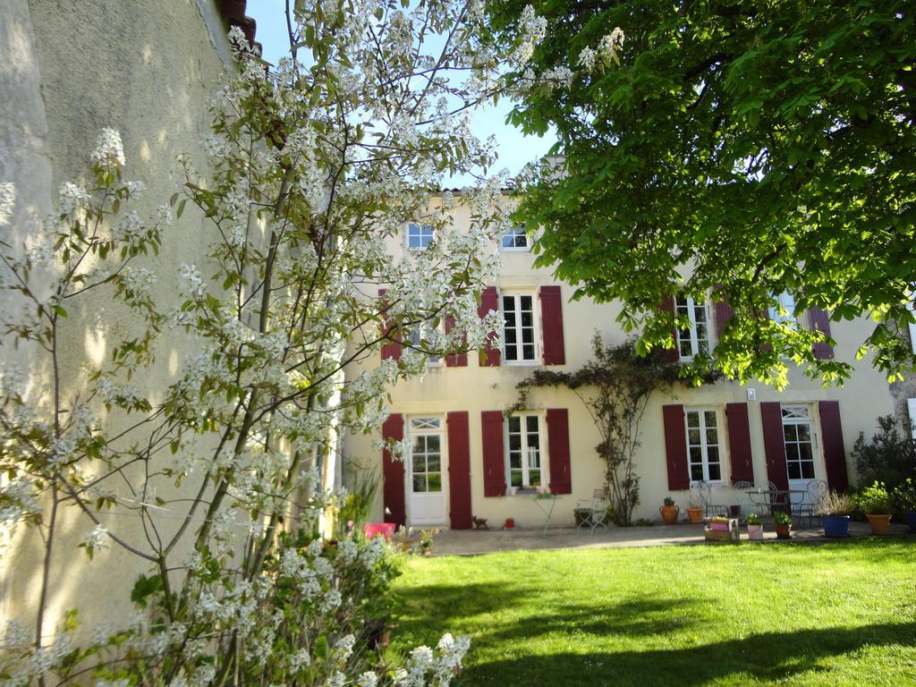 Le Logis De La Poupeliere Bed & Breakfast Vouhe  ภายนอก รูปภาพ