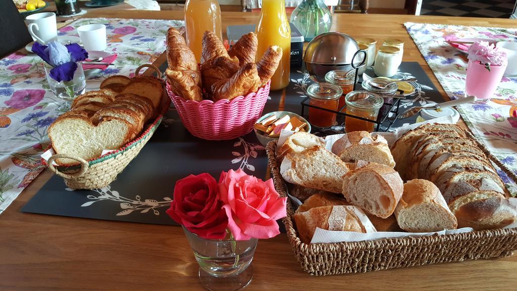 Le Logis De La Poupeliere Bed & Breakfast Vouhe  ภายนอก รูปภาพ