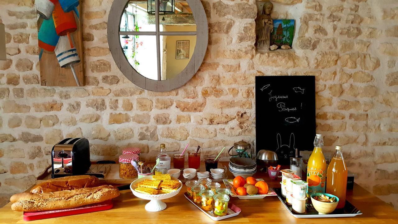 Le Logis De La Poupeliere Bed & Breakfast Vouhe  ภายนอก รูปภาพ